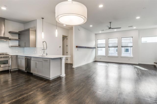 1907 Summit Avenue 3, Dallas, TX 75206
