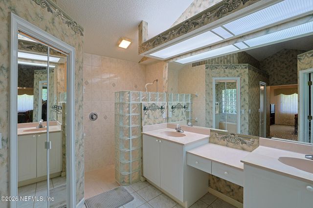 3726 GLYNN COTTAGE Court, Green Cove Springs, FL 32043