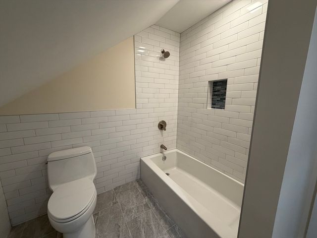 24-26 Benjamin Rd 24, Belmont, MA 02478
