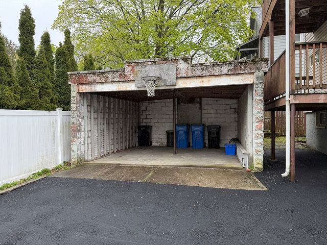 24-26 Benjamin Rd 24, Belmont, MA 02478