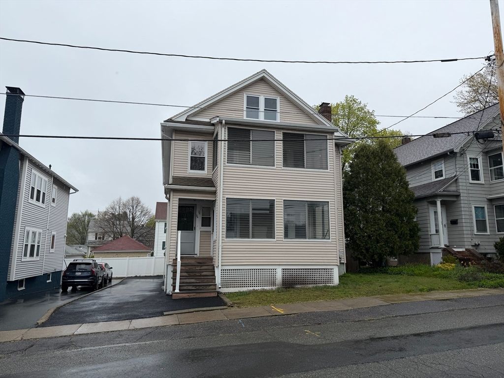24-26 Benjamin Rd 24, Belmont, MA 02478