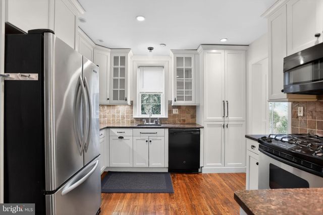 20 W WAVERLY RD, Glenside, PA 19038