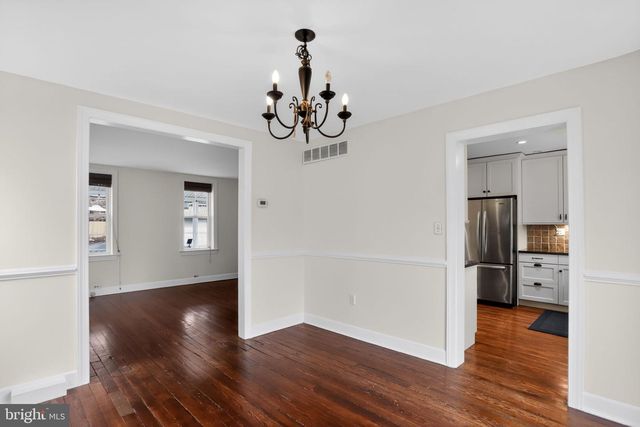 20 W WAVERLY RD, Glenside, PA 19038