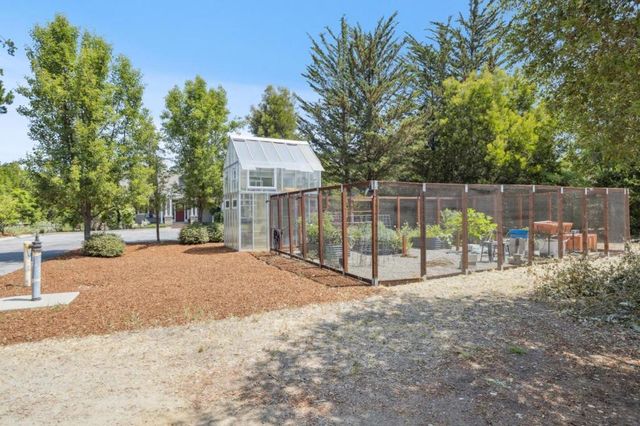 23583 Summit Road, Los Gatos, CA 95033