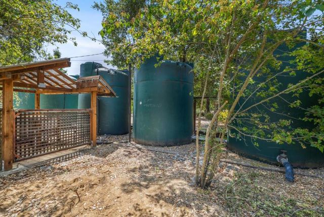 23583 Summit Road, Los Gatos, CA 95033