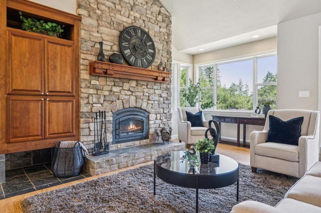 23583 Summit Road, Los Gatos, CA 95033