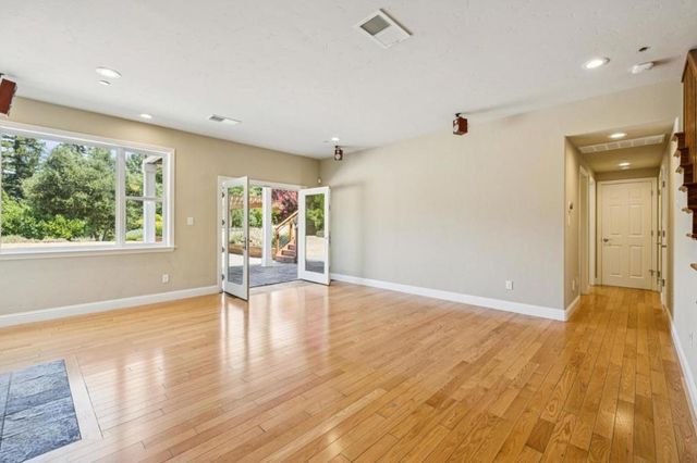 23583 Summit Road, Los Gatos, CA 95033