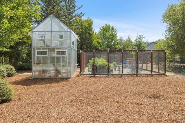 23583 Summit Road, Los Gatos, CA 95033
