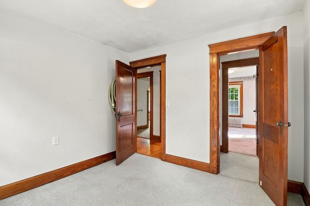 416 Rochdale St, Auburn, MA 01501