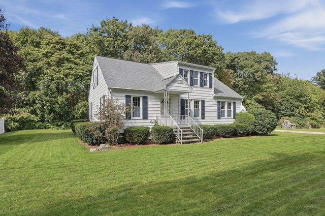 416 Rochdale St, Auburn, MA 01501