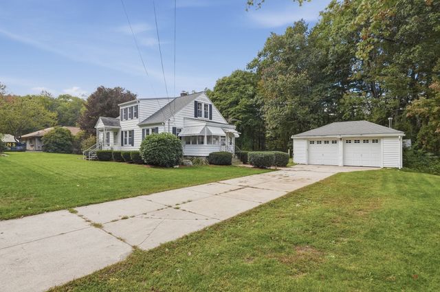 416 Rochdale St, Auburn, MA 01501
