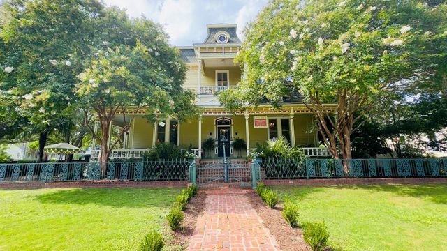 201 7th Street, Columbus, GA 31901