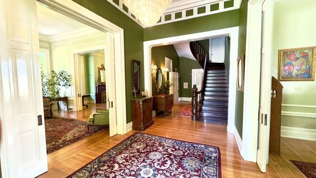 201 7th Street, Columbus, GA 31901