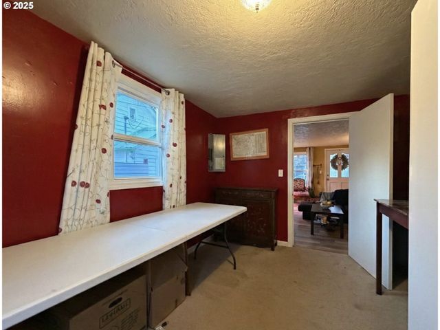 1018 7TH St Nw, Salem, OR 97304