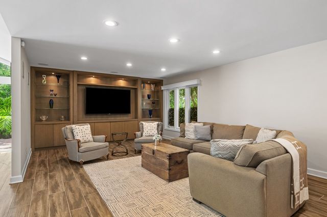 3631 Indian Wells Lane, Northbrook, IL 60062