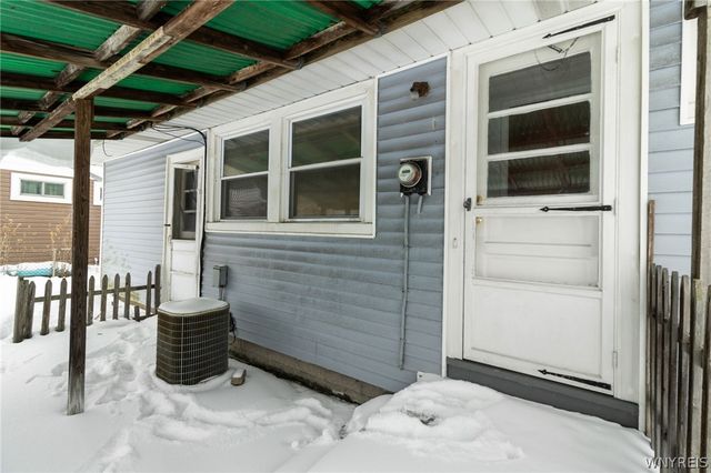 66 Evergreen Drive, Tonawanda, NY 14150