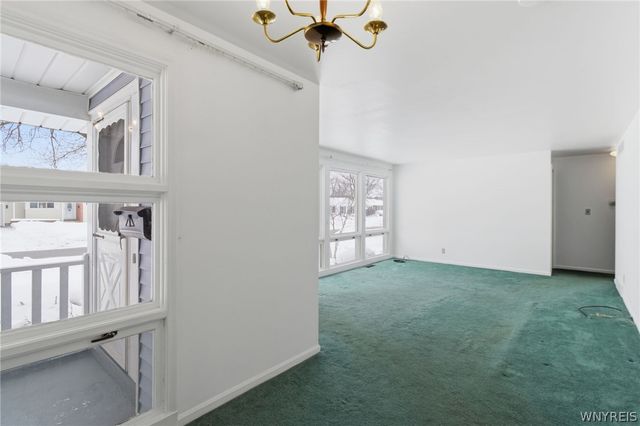 66 Evergreen Drive, Tonawanda, NY 14150