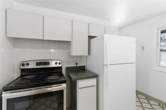 66 Evergreen Drive, Tonawanda, NY 14150