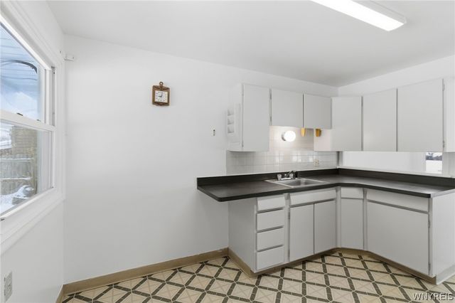 66 Evergreen Drive, Tonawanda, NY 14150