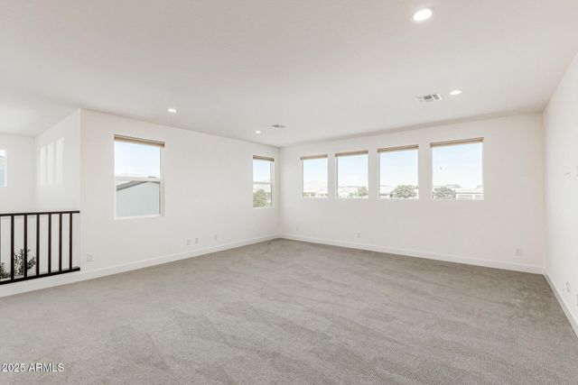 17360 W CRAWFORDSVILLE Drive, Surprise, AZ 85388