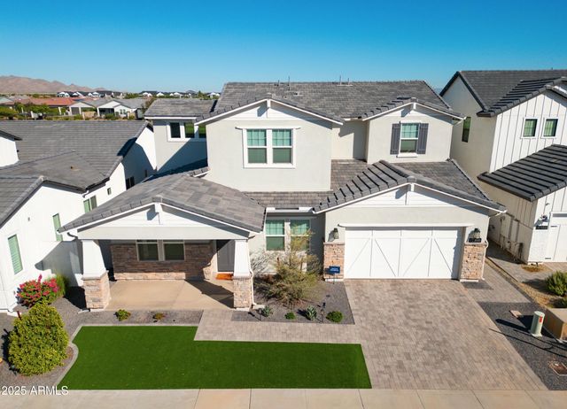 17360 W CRAWFORDSVILLE Drive, Surprise, AZ 85388