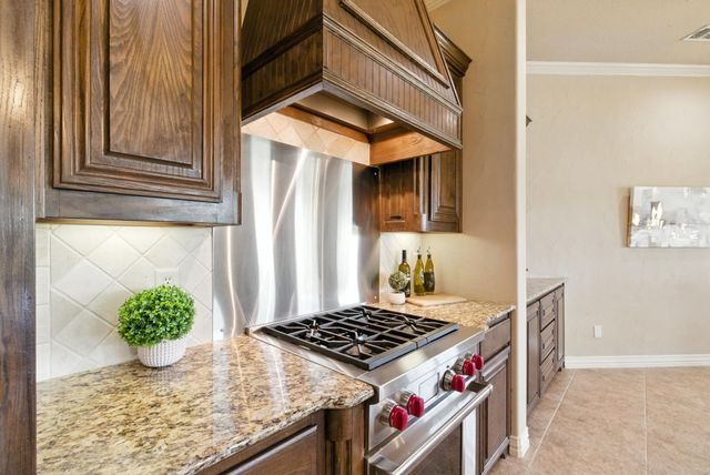 141 Pinnacle Peak Lane, Weatherford, TX 76087