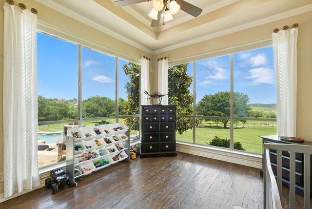 141 Pinnacle Peak Lane, Weatherford, TX 76087