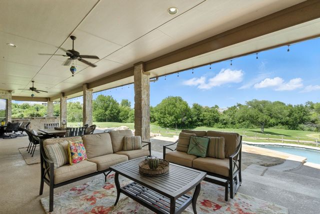 141 Pinnacle Peak Lane, Weatherford, TX 76087
