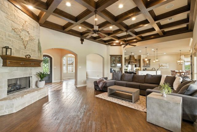 141 Pinnacle Peak Lane, Weatherford, TX 76087