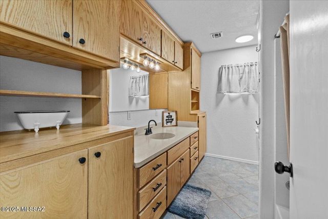 405 S 200 E, Pima, AZ 85543