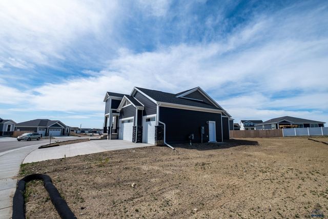 303 MIRIAM CT, Rapid City, SD 57703