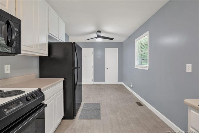3858 Red Oak Drive, Fayetteville, NC 28306