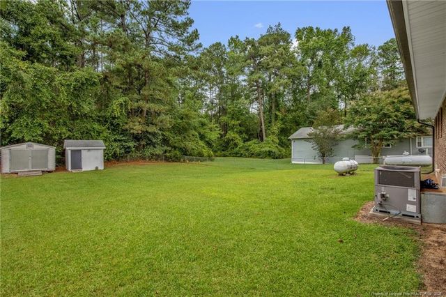 3858 Red Oak Drive, Fayetteville, NC 28306