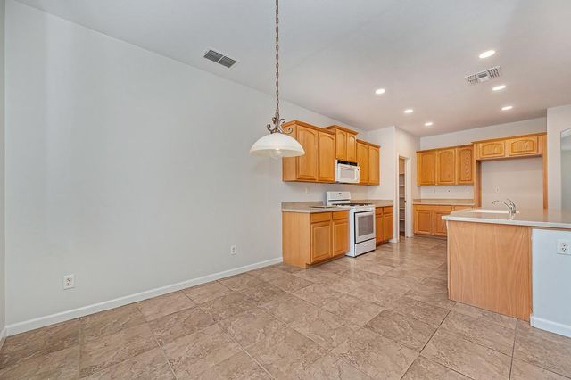 1764 Delouch, Lincoln, CA 95648