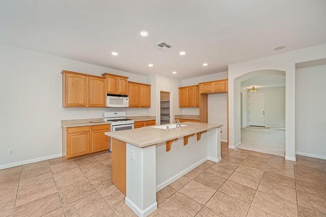 1764 Delouch, Lincoln, CA 95648