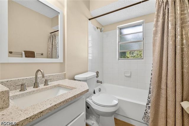 713 Canton AVE, Lehigh Acres, FL 33972