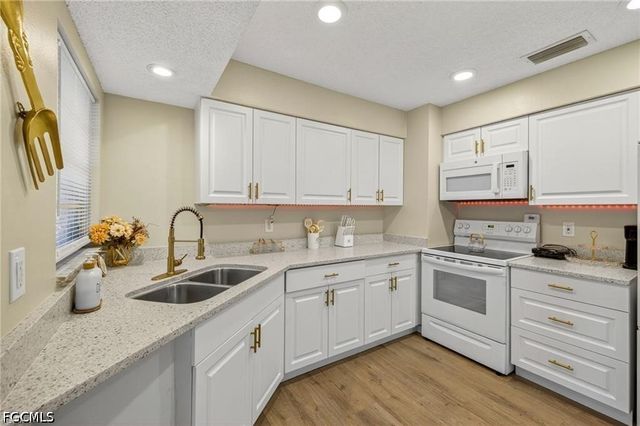 713 Canton AVE, Lehigh Acres, FL 33972