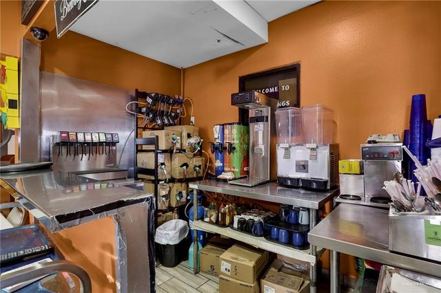 204 Tom Gill Road, Penitas, TX 78576