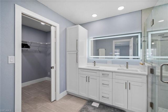 5650 Park RD, Fort Myers, FL 33908