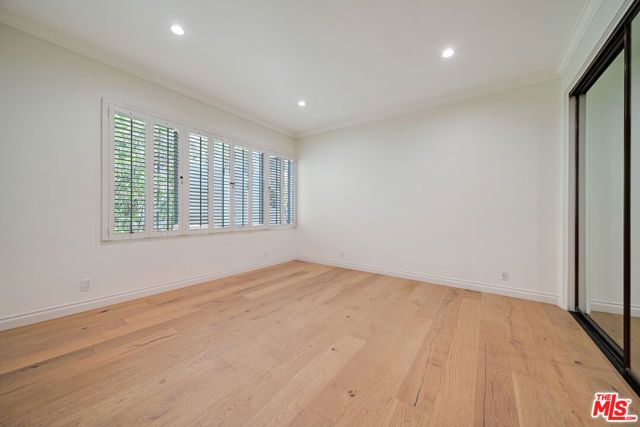 435 N PALM Drive 203, Beverly Hills, CA 90210