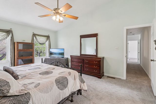 3161 Mohawk DRIVE, Hampton, PA 15044