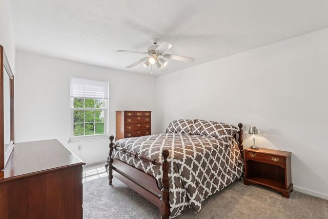 3161 Mohawk DRIVE, Hampton, PA 15044