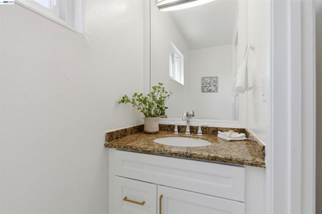 8318 Mulberry Pl, Dublin, CA 94568