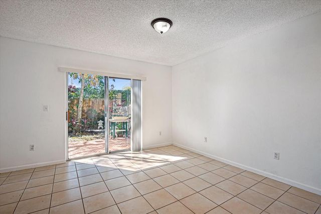 10845 NW 46th Drive, Coral Springs, FL 33076