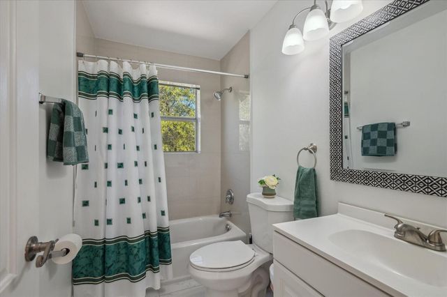 10845 NW 46th Drive, Coral Springs, FL 33076