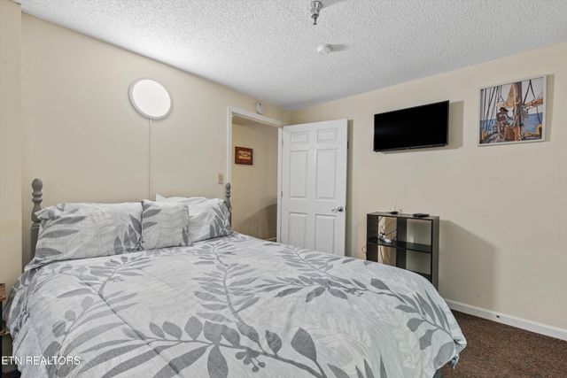 413 Baskins Creek Rd UNIT 308, Gatlinburg, TN 37738