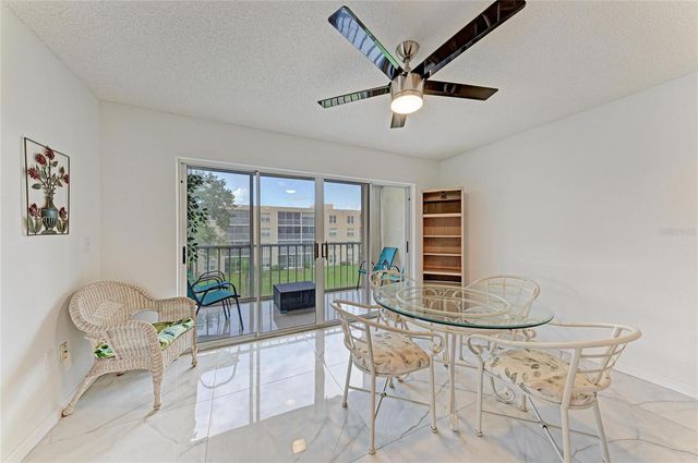 3980 IRONWOOD CIRCLE 301, Bradenton, FL 34209