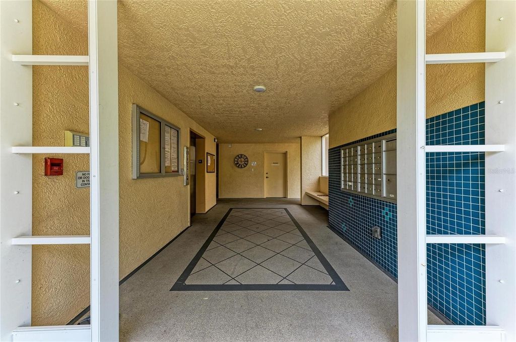 Image 3 of property listing at 3980 IRONWOOD CIRCLE 301, Bradenton, FL 34209