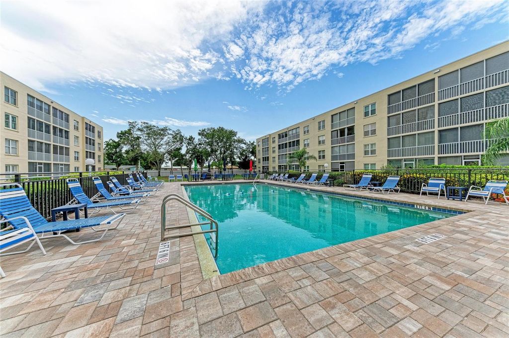 Image 34 of property listing at 3980 IRONWOOD CIRCLE 301, Bradenton, FL 34209