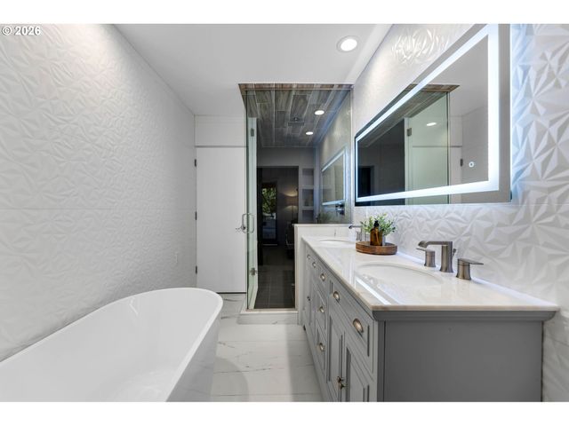 1705 Ne 117TH St, Vancouver, WA 98686